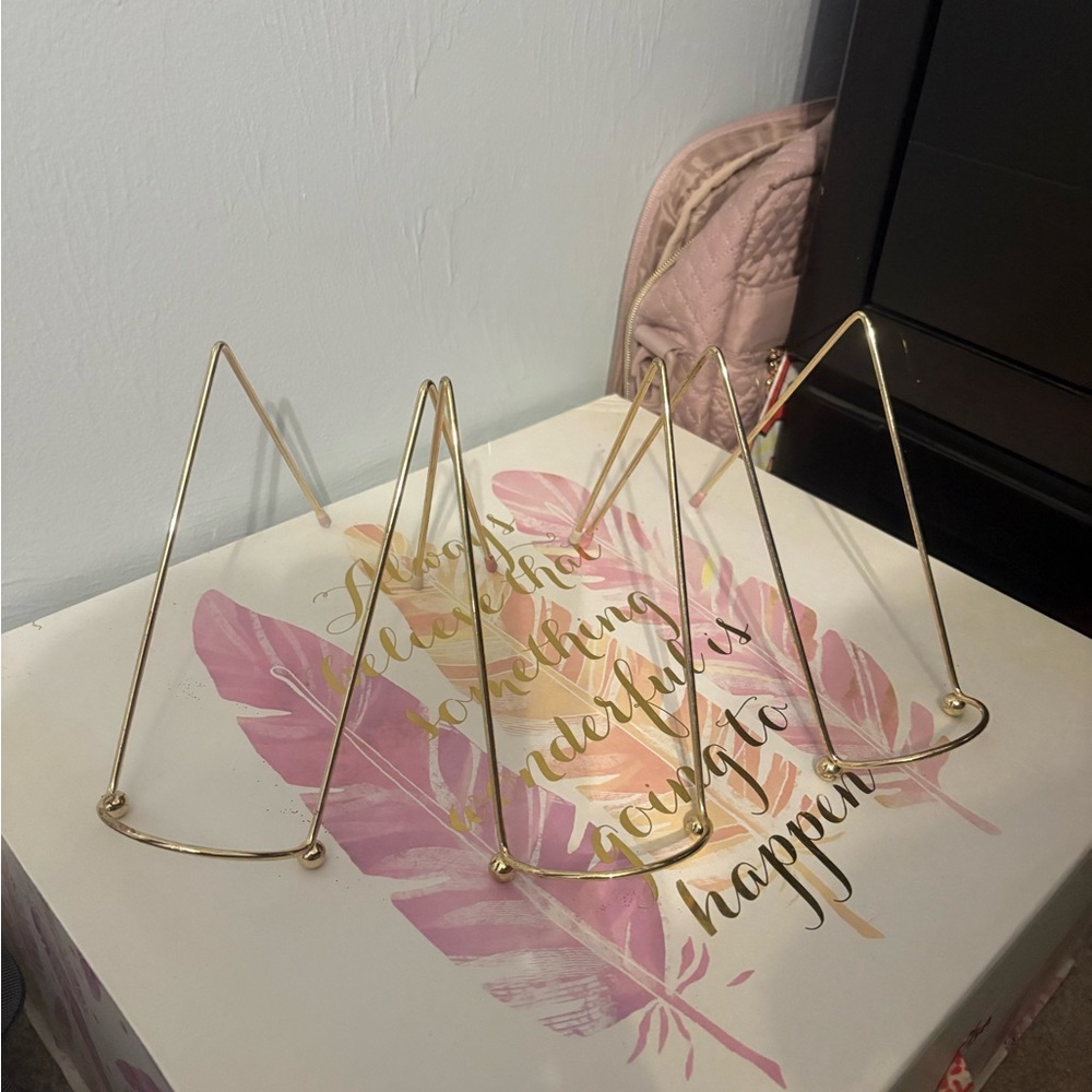 Gold Wire Plate Stands - Set of 3